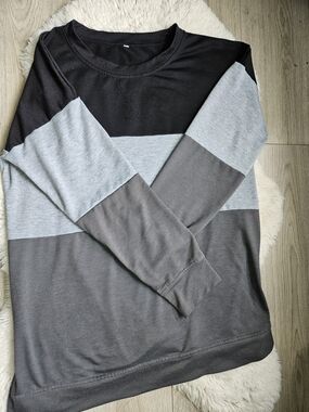 SHEIN Colorblock Crewneck Sweatshirt Grey Black Long Sleeve Women XL🔥